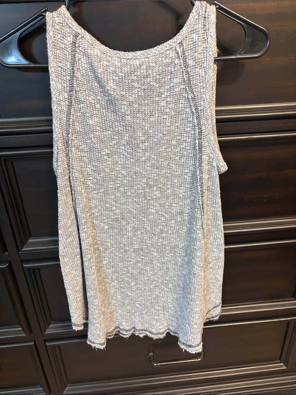 Hummingbird Light Gray Ribbed Knit Tank Top - Picture 2 of 3